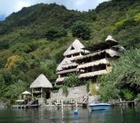 Laguna Lodge